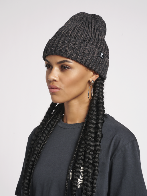 hmlALTA BEANIE, 2508, model