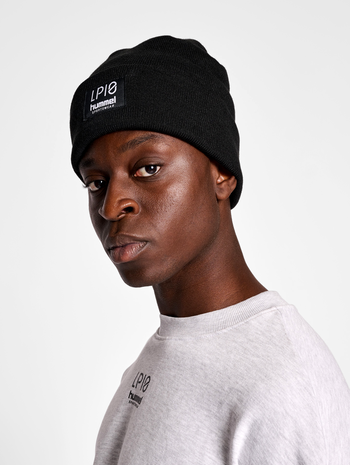 hmlLP10 BEANIE, 2001, model