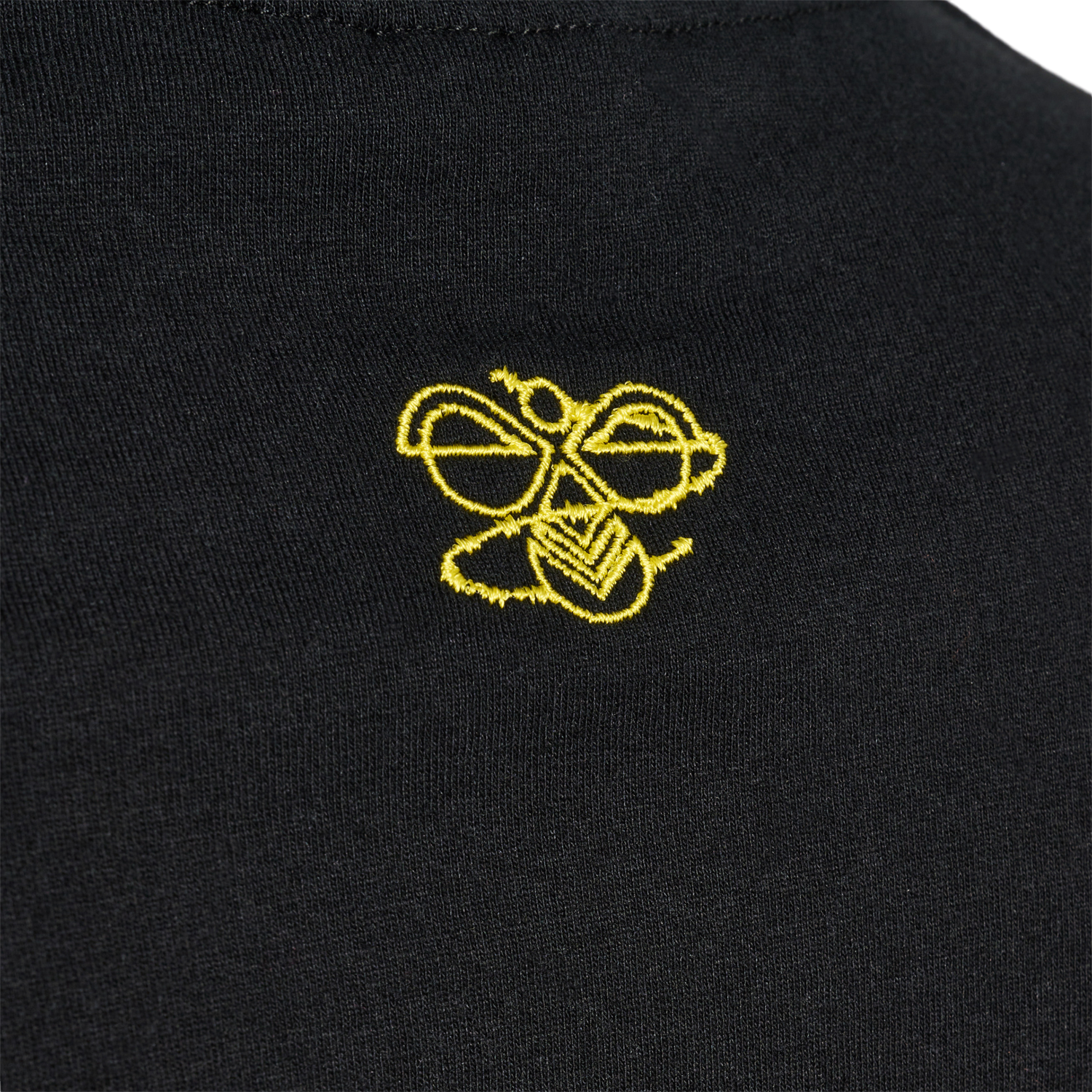 hmlAMNESTY T-SHIRT L/S, BLACK, packshot