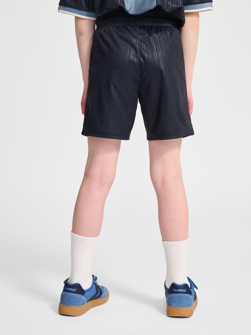 hmlJR BALL SHORTS, PARISIAN NIGHT, model