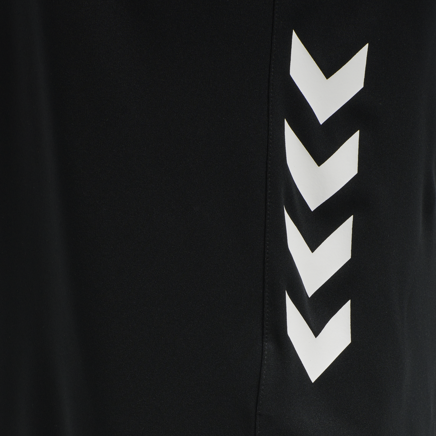 hmlREFEREE CHEVRON JERSEY S/S, BLACK, packshot