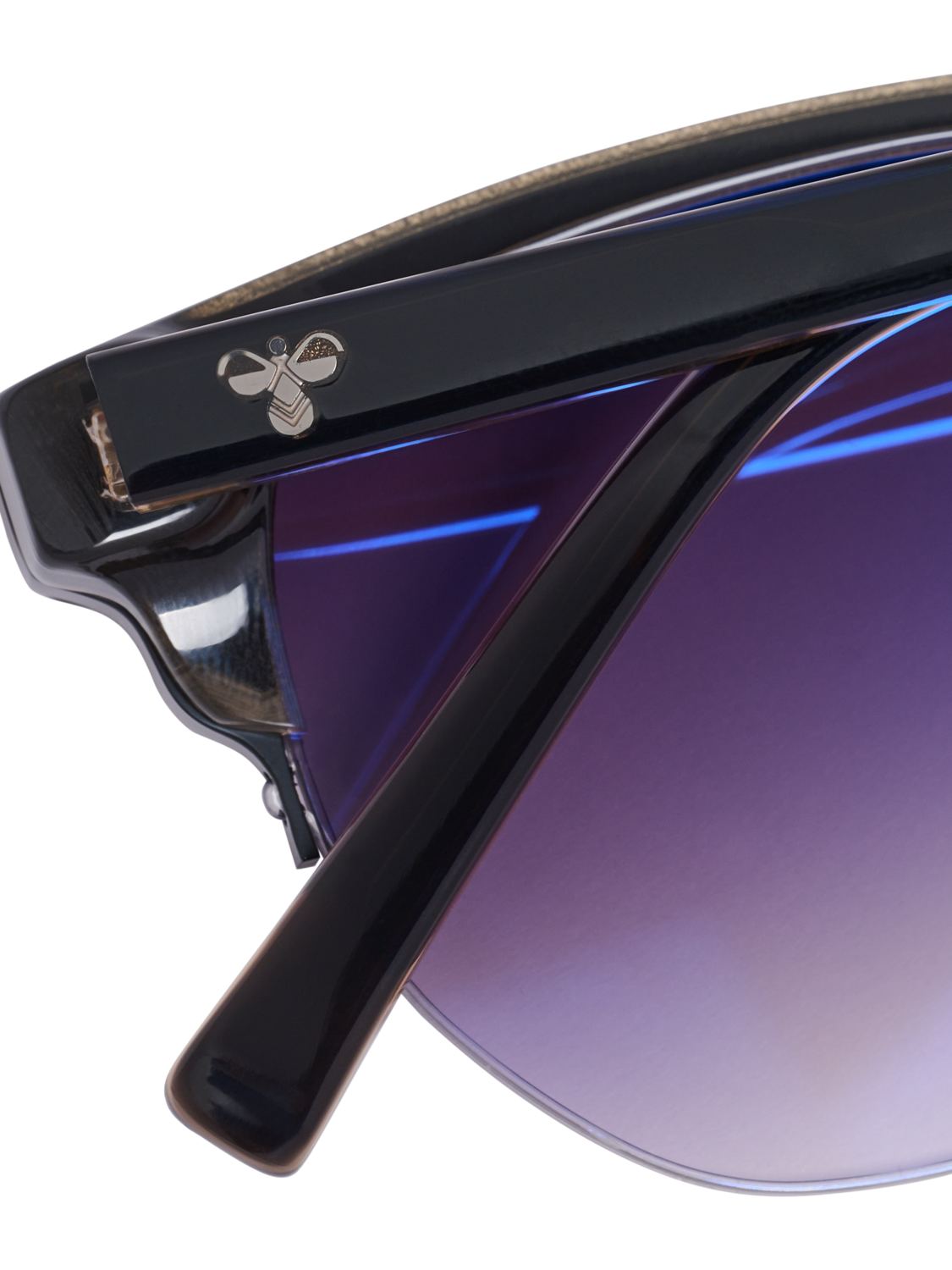 hmlCLUB, 2001, packshot