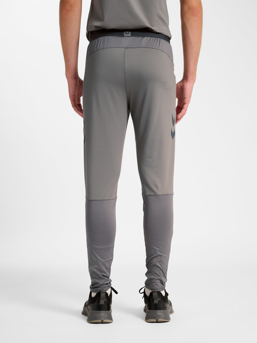 hmlPRO TRAINING PANTS, STEEL GRAY, model