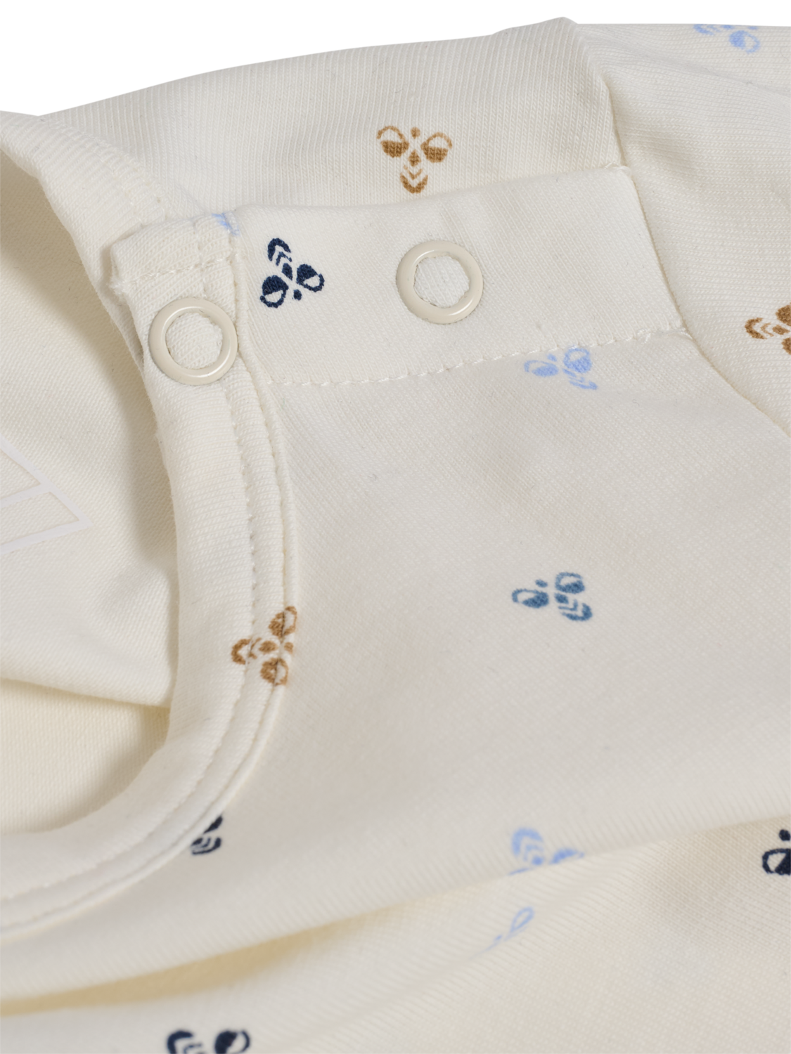 hmlBEESY BODY S/S, BLACK IRIS, packshot