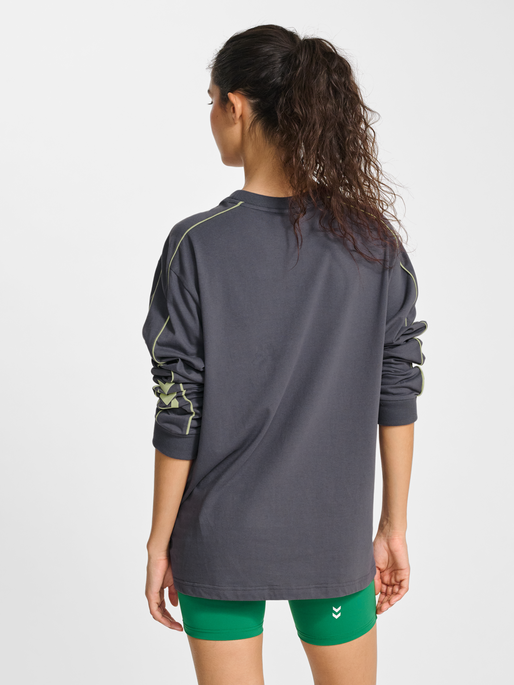 hmlPULSE PIPING T-SHIRT L/S, BLACKENED PEARL, model